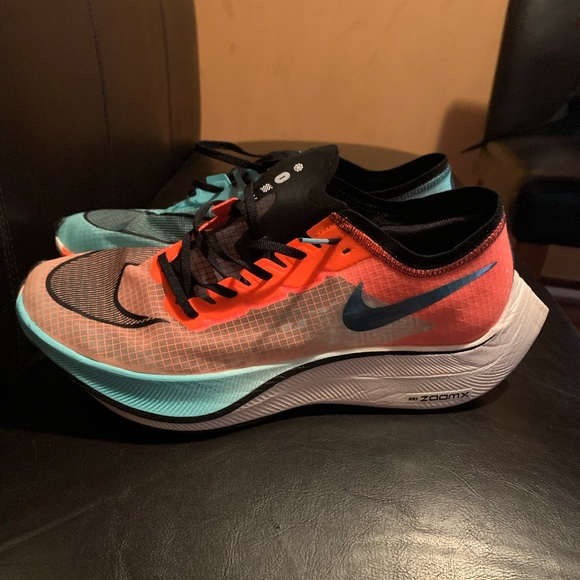 Nike Zoomx vaporfly NEXT - Picture 2 of 4